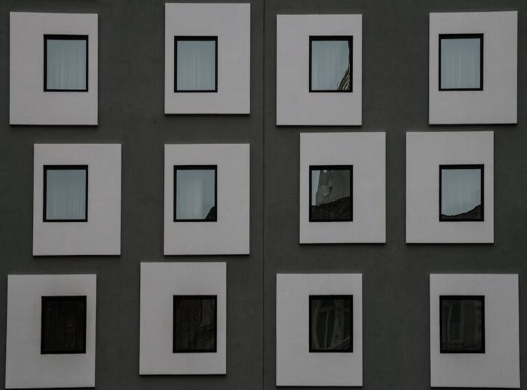 Outer Design Drhextreriorly